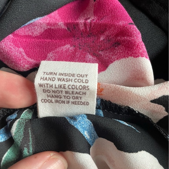 Gorgeous Blu Pepper Black Floral Chiffon Blouse Drop Sleeves - Picture 8 of 9